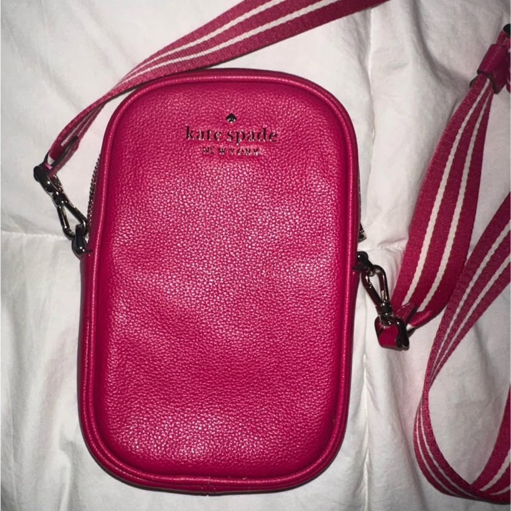 Hot pink Kate Spade crossbody!